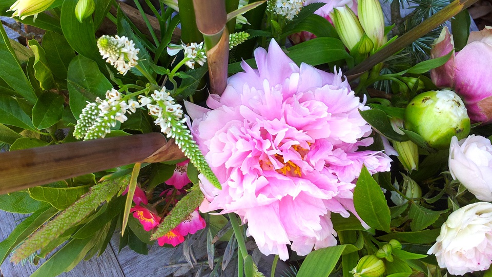 fleurs de saison, composition florale, bouquet